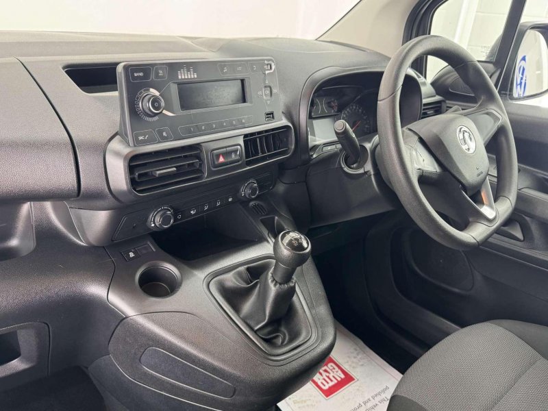 VAUXHALL COMBO
