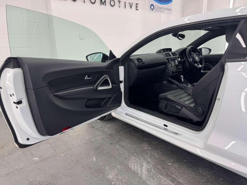 VOLKSWAGEN SCIROCCO